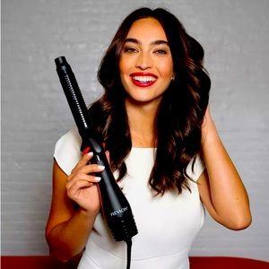 Revlon One-Step Blow Out Curls- the new one